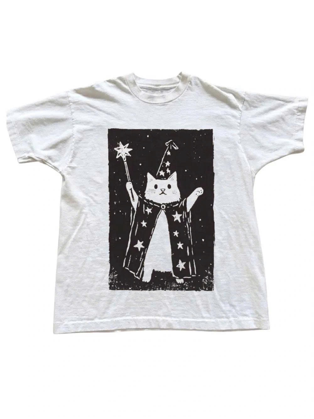Gildan White Short-Sleeve Wizard Cat Graphic Tee